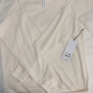 ALO Yoga Cream Long Sleeve Top